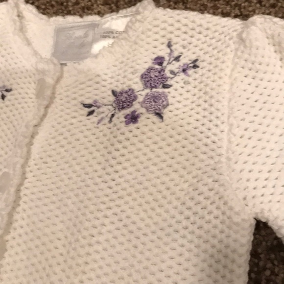 Adorable Baby Sweater - Picture 2 of 4